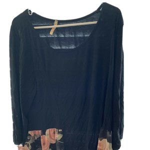 Floral Tunic - Size: 4XL - Great condition